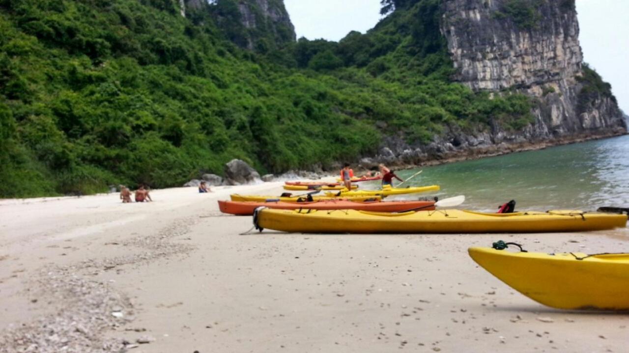 Garden Bay Luxury Cruise Hotel Ha Long Buitenkant foto
